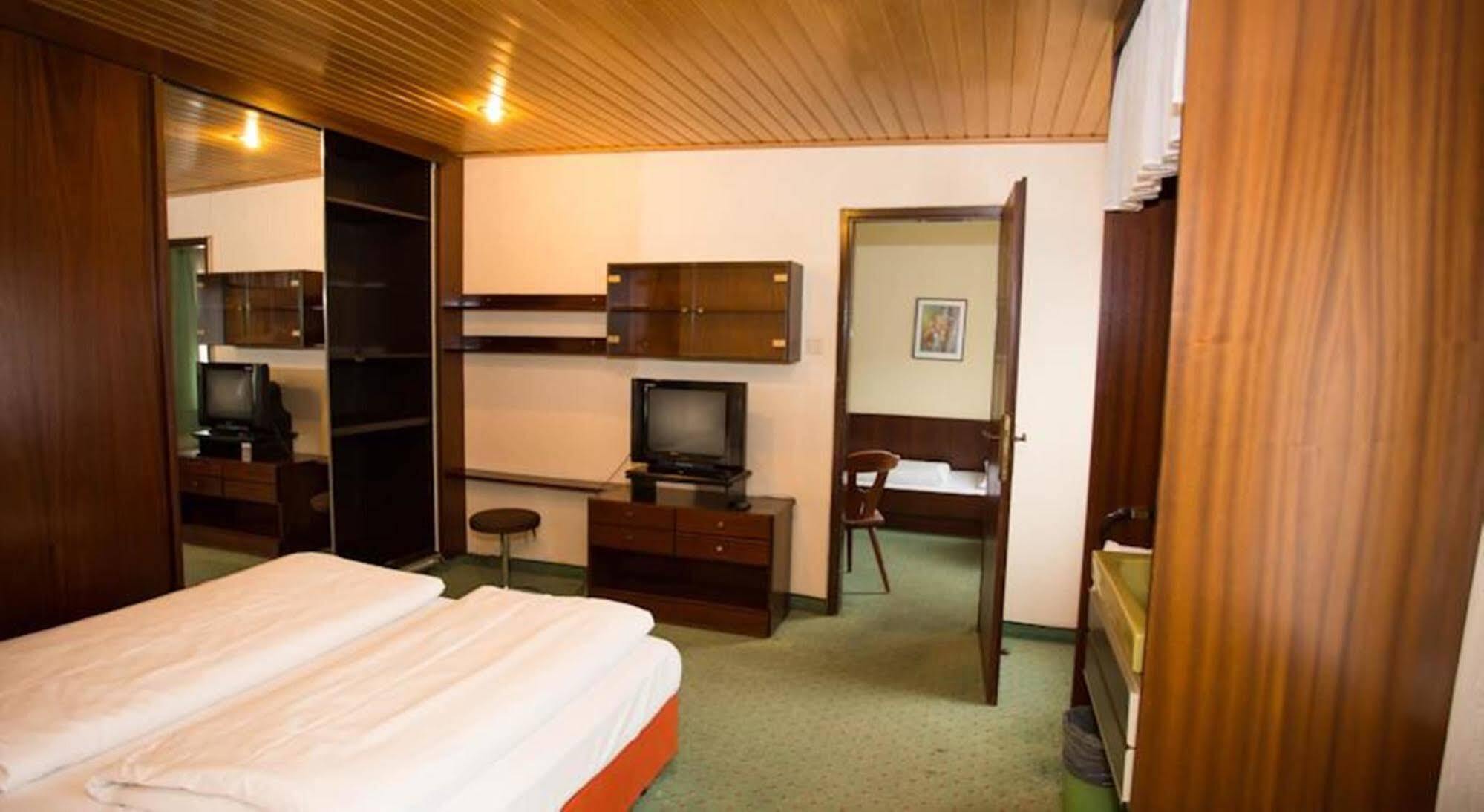 Hotel Hadrigan Виена Екстериор снимка